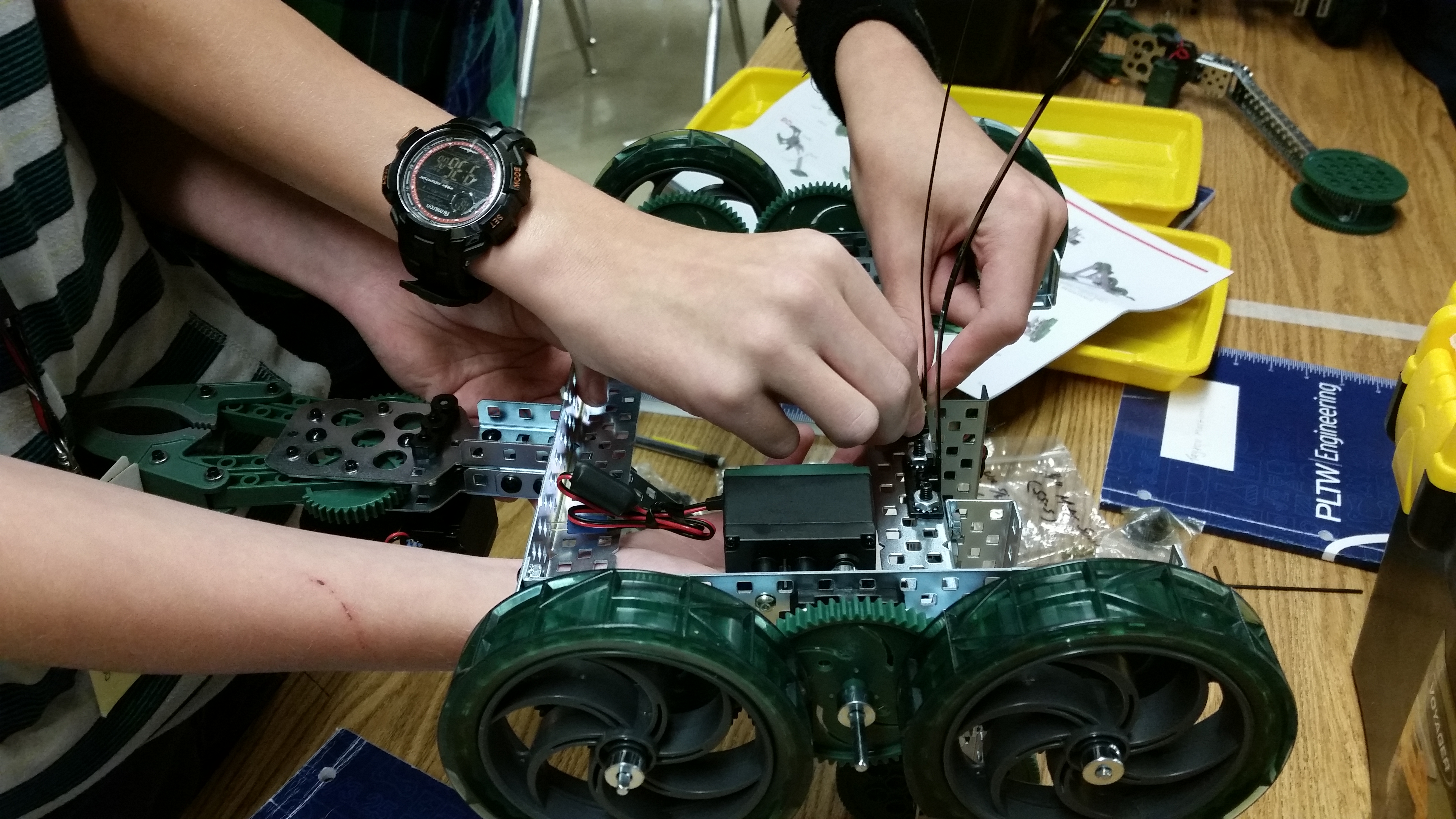 K–12 robotics classroom activity